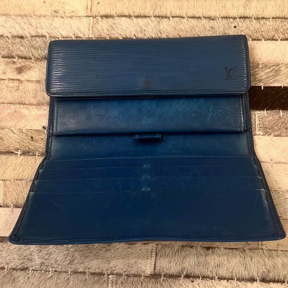 LOUIS VUITTON BLUE LONG FOLDING WALLET - Picture 3 of 6